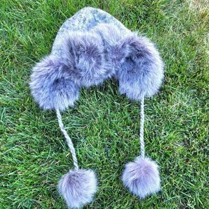 🤸‍♀️3 for 12🤸‍♂️ A New Day Winter Pom Faux Fur Knit Hat